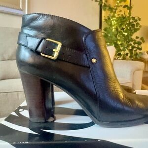 Nine West Black Leather Ankle Boots